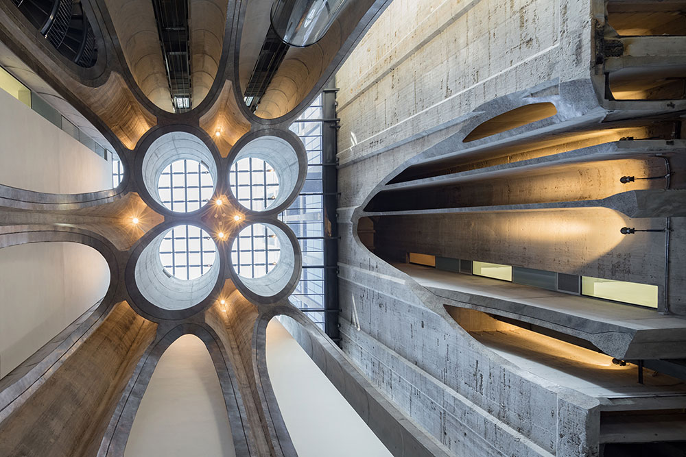 776_5_HR_ZeitzMOCAA_HeatherwickStudio_Credit_Iwan-Baan_Atrium-vault